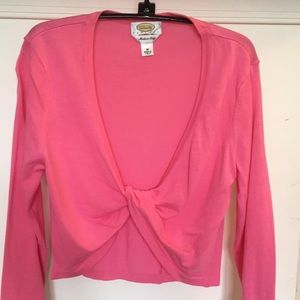 Sweater twist front